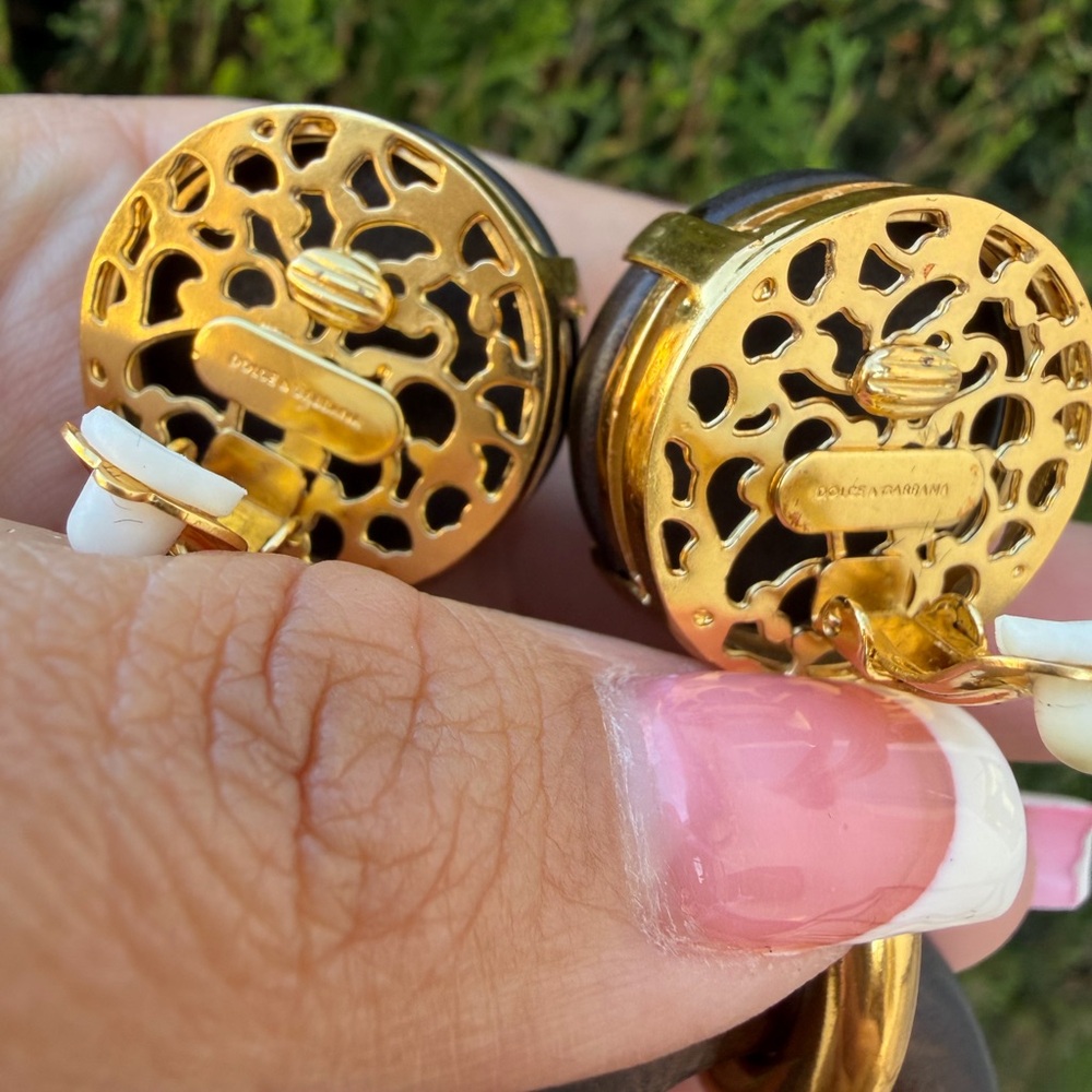 #251 Dolce & Gabbana Wood Drop Hoop Earrings - Picture 10 of 13